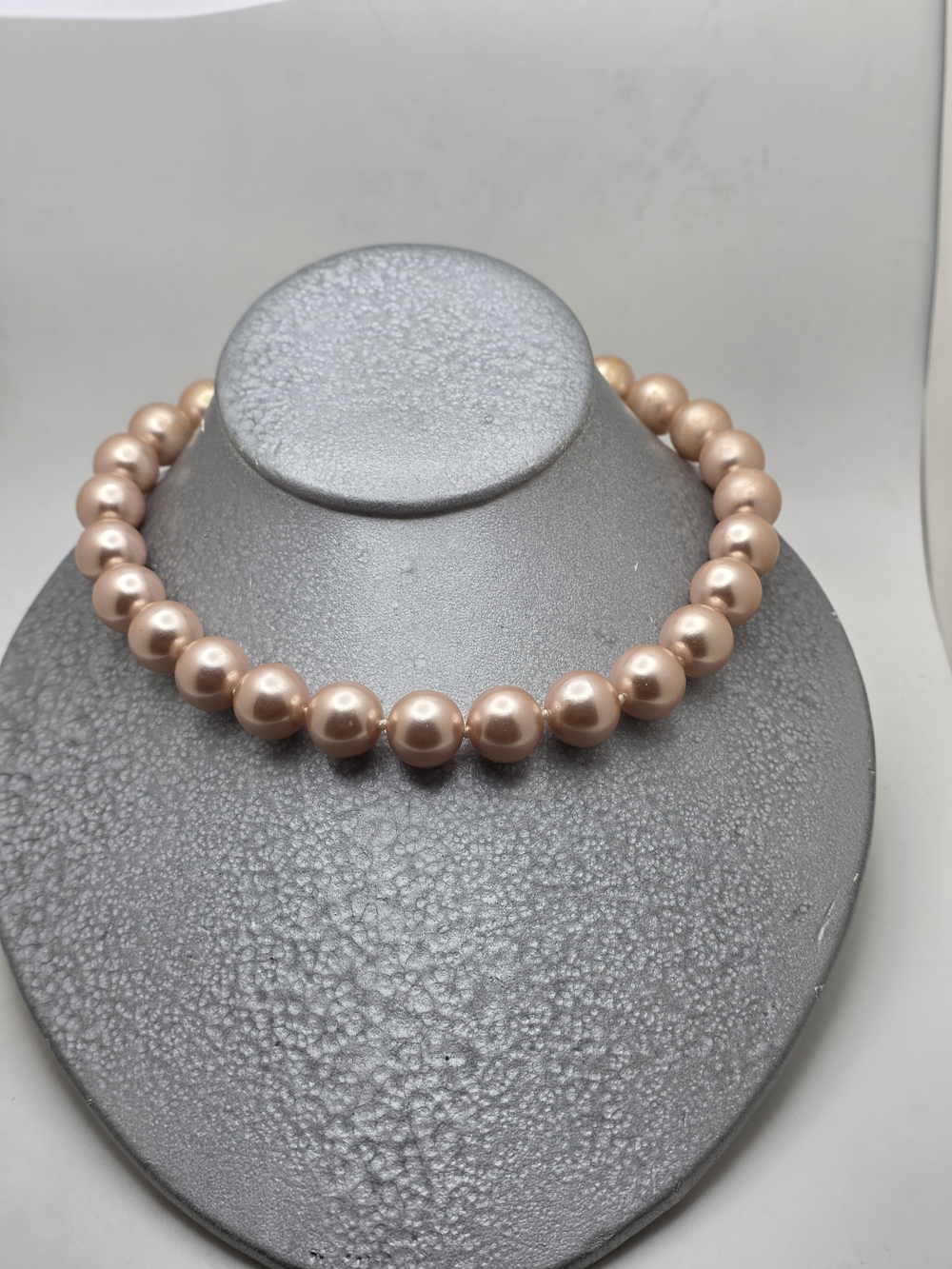 Costume Chunky Pink Pearl Bead Necklace